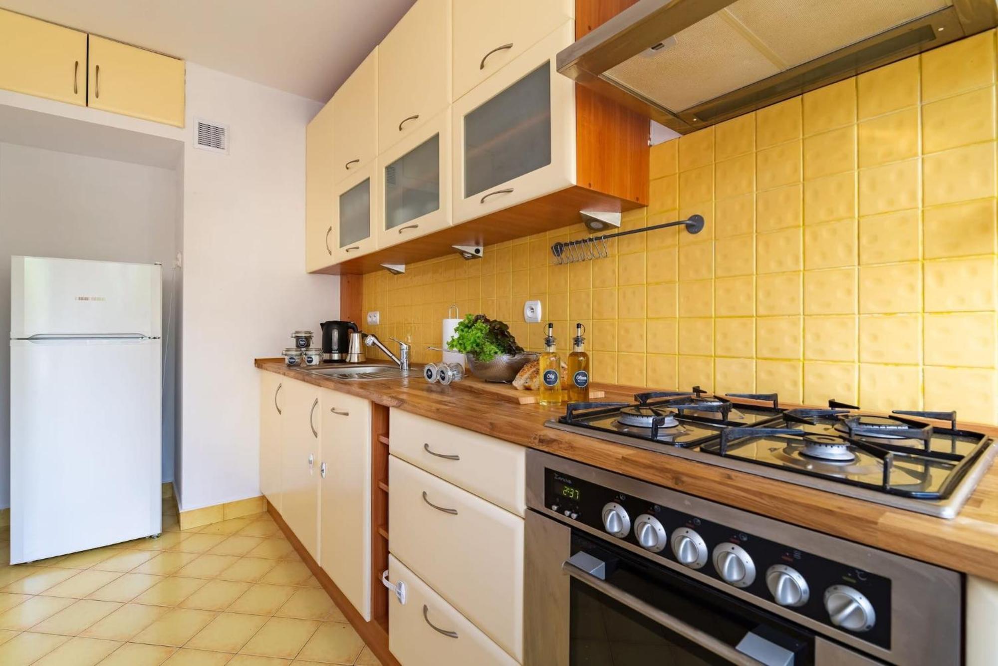 Smolna 8 - Warm Apartment With Balcony By Noclegi Renters Varsavia Esterno foto